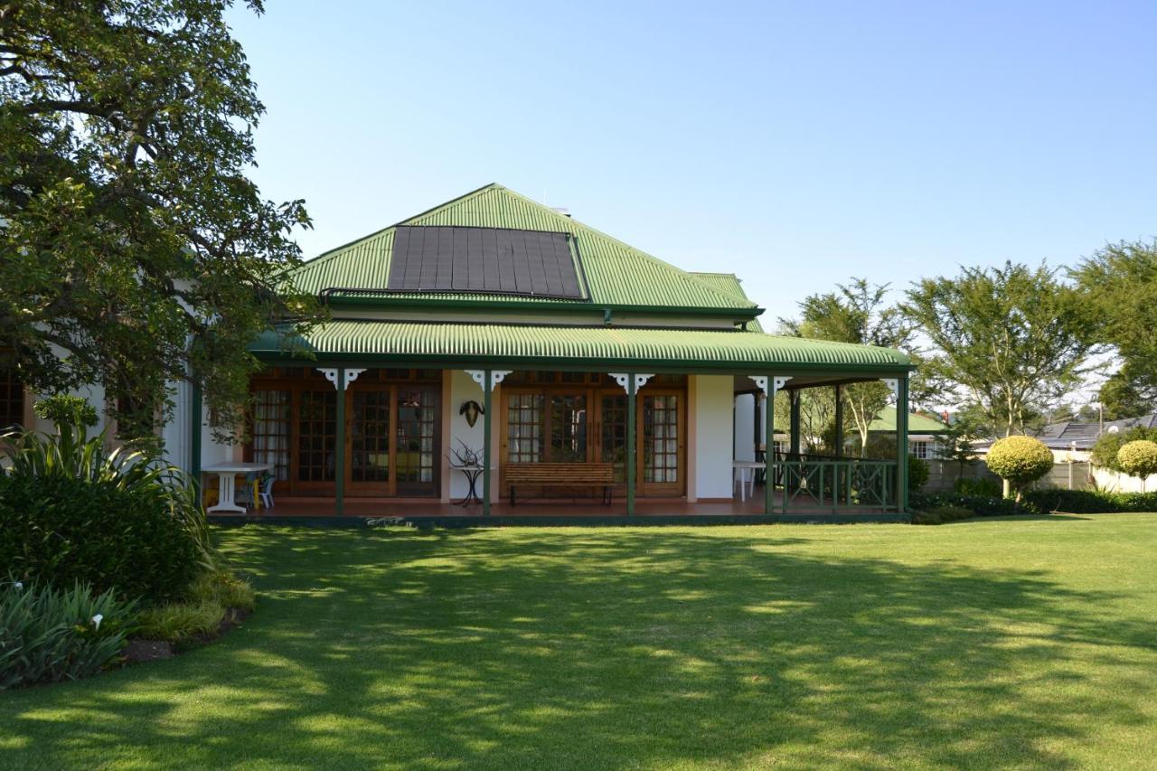 Lekkerrus Guesthouse Krugersdorp Exterior photo